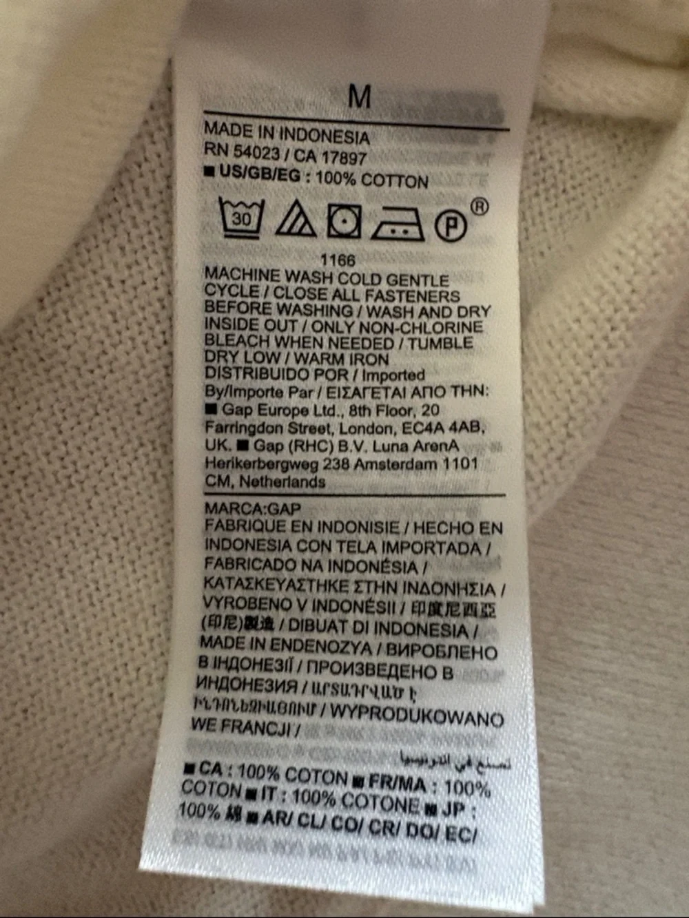 GAP Button-Front Cotton Knit Cardigan. Snowflake Milk Color. Sz M. Barely worn! - Picture 6 of 6